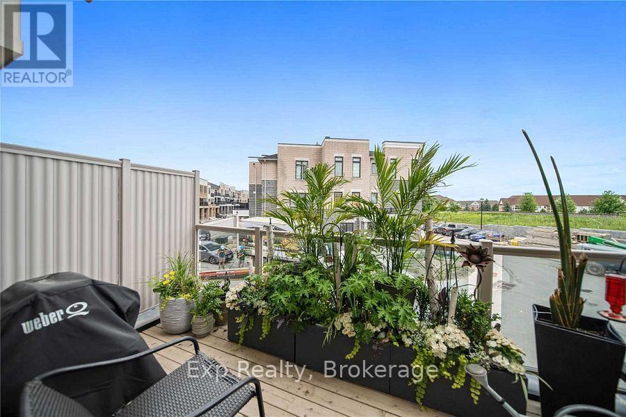 1435 GREEN ROAD - 21