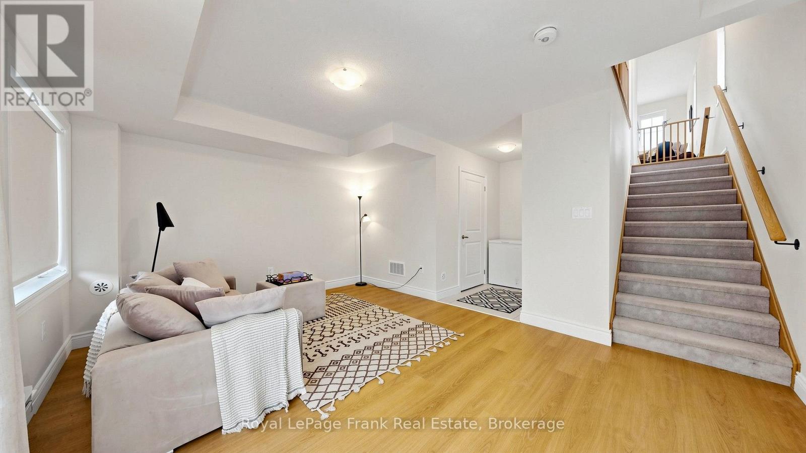 139 SENAY CIRCLE - Image 24