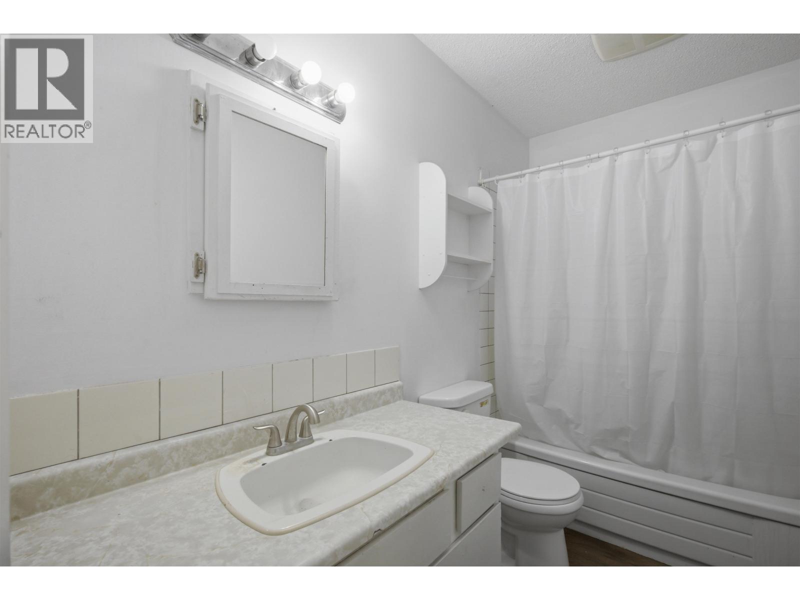 1180A BLAIR STREET - 12