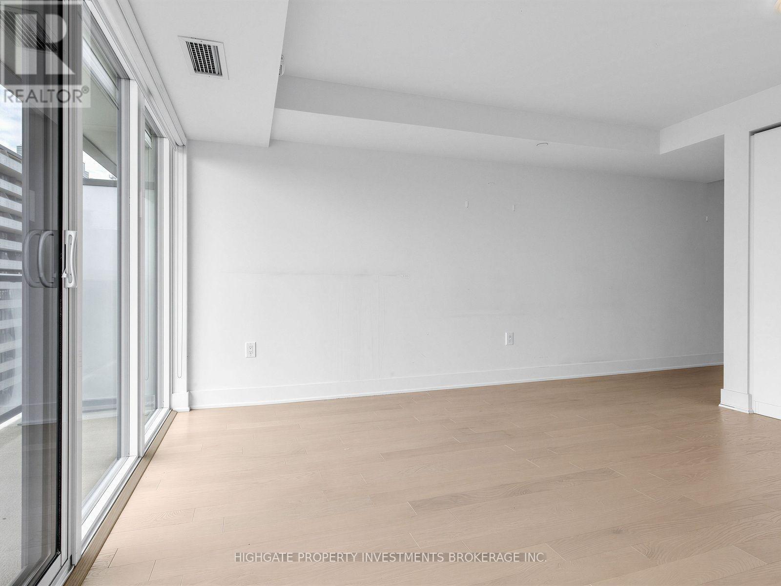 #2711 955 BAY STREET - 15