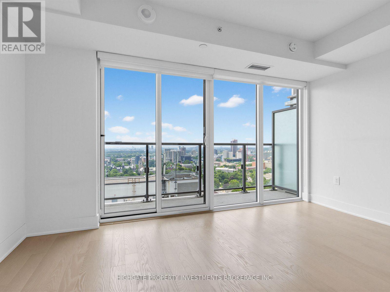 #2711 955 BAY STREET - Image 14