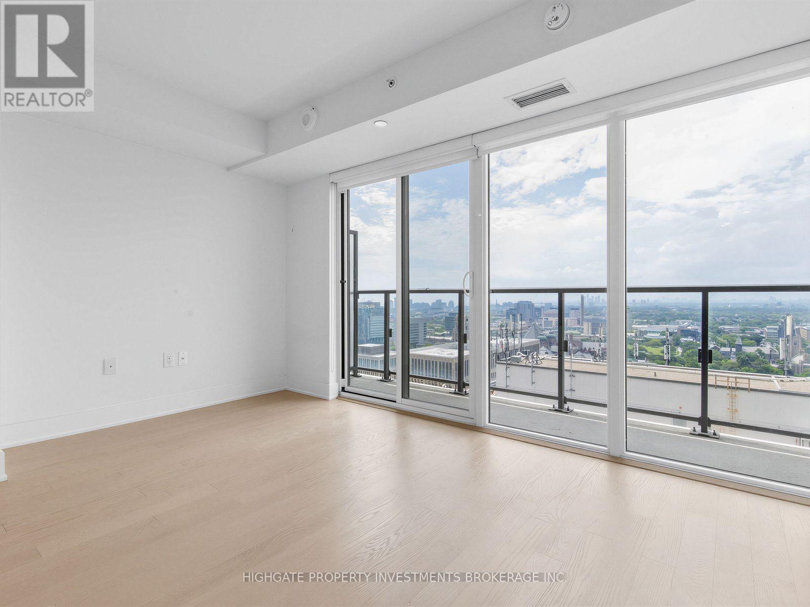 #2711 955 BAY STREET - Image 13