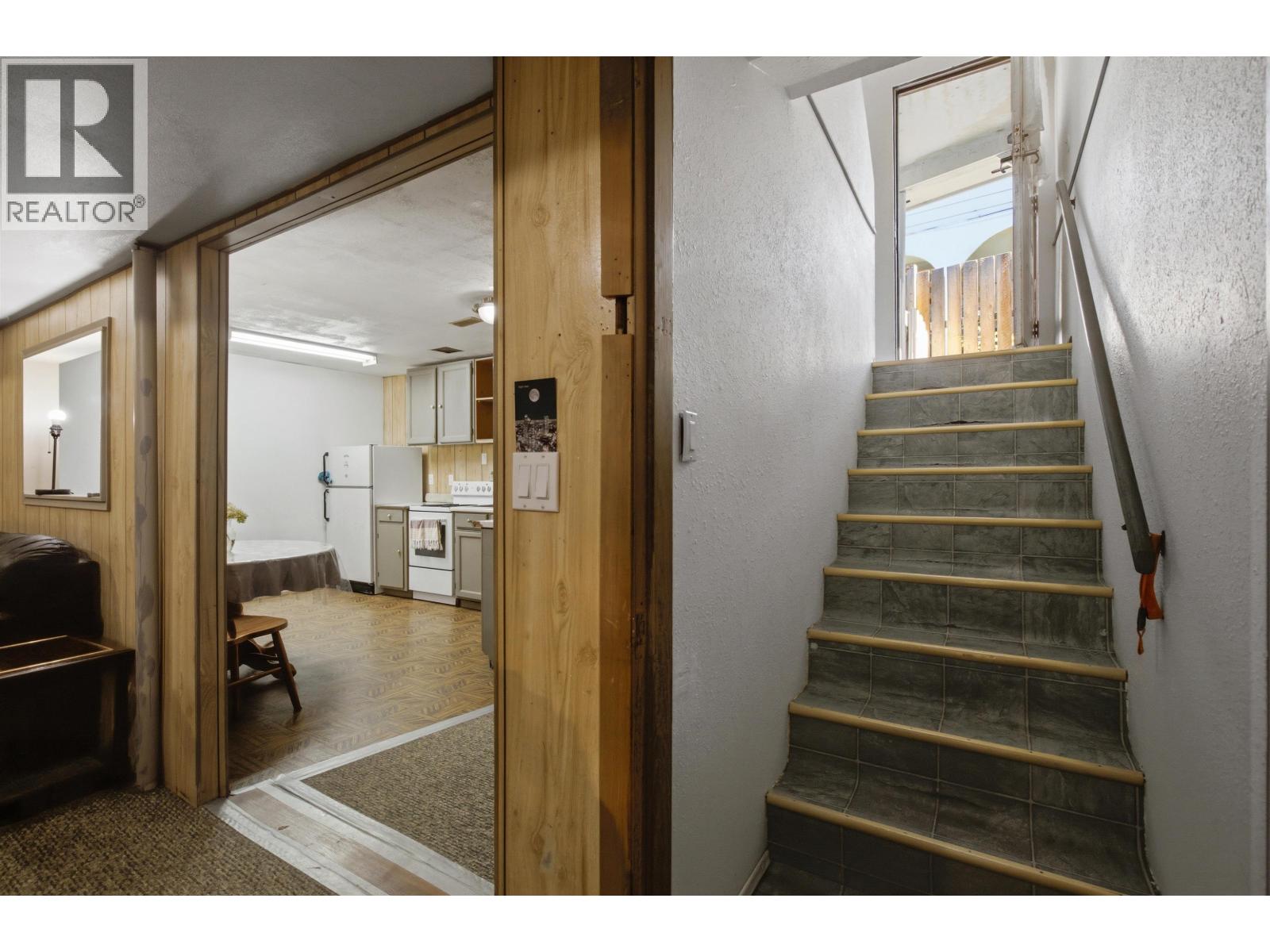 1180A BLAIR STREET - 26