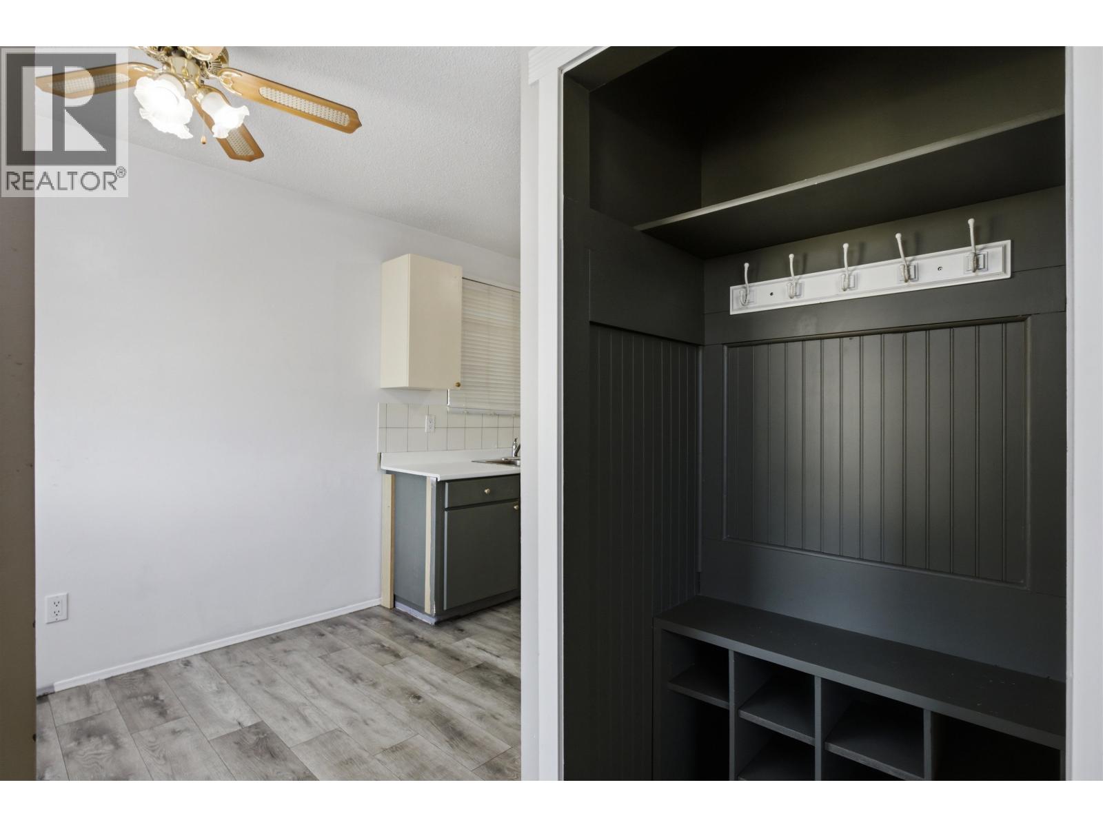 1180A BLAIR STREET - 6