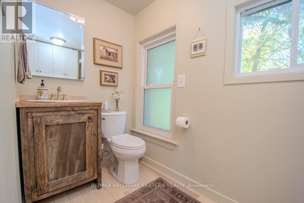2279 PIGEON LAKE ROAD - Image 17