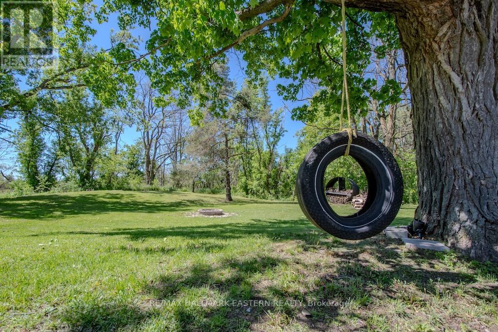 2279 PIGEON LAKE ROAD - Image 32