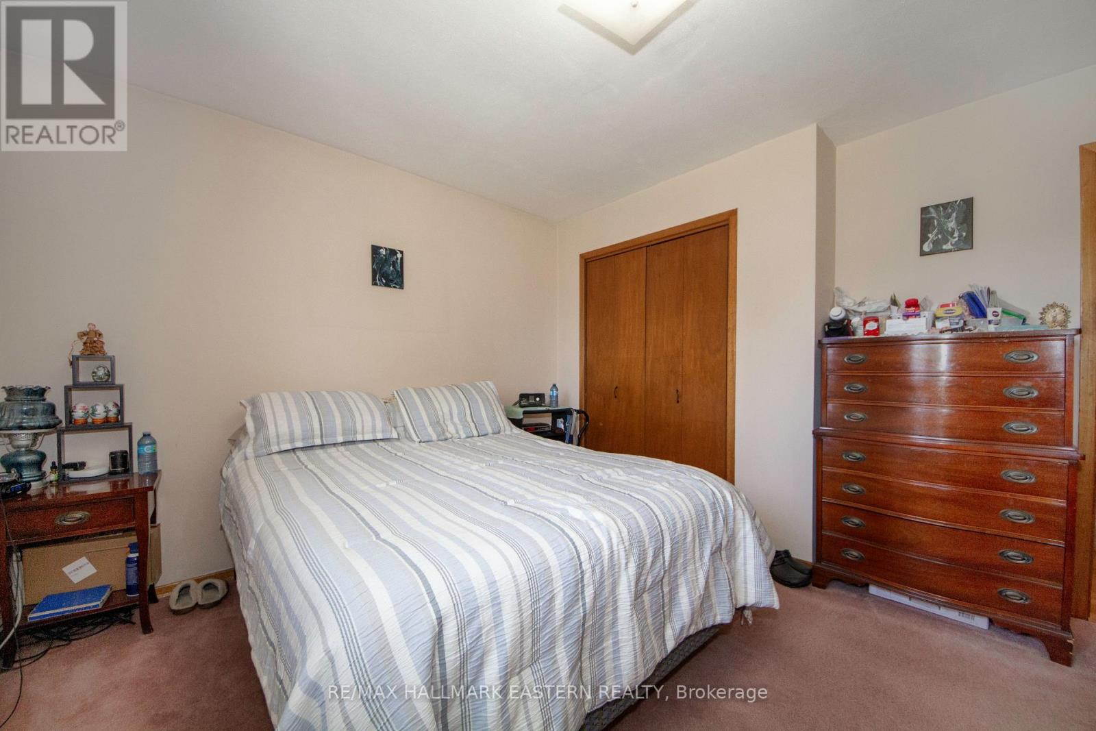 796 MAPLE DRIVE - 13
