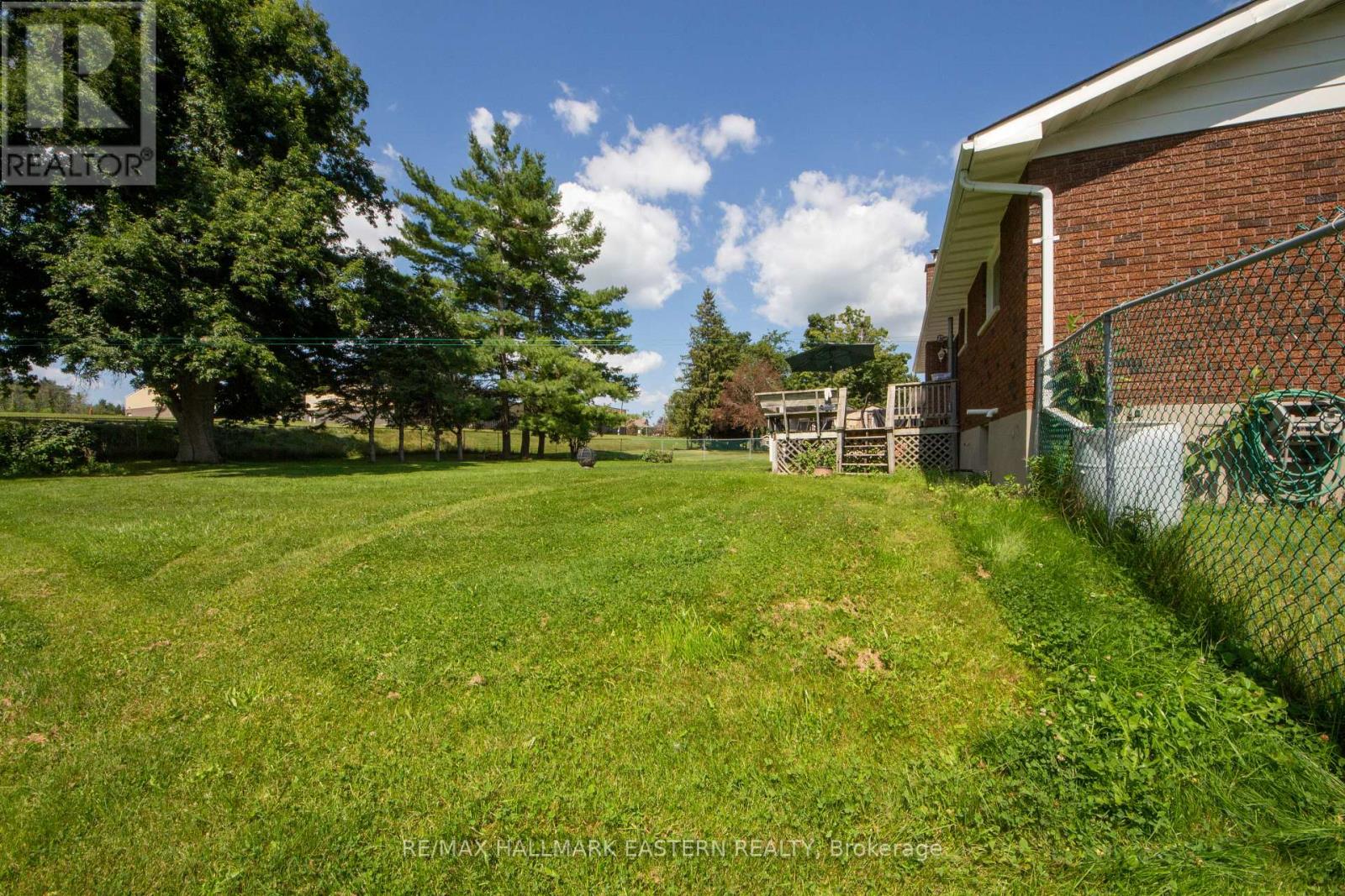 796 MAPLE DRIVE - 27