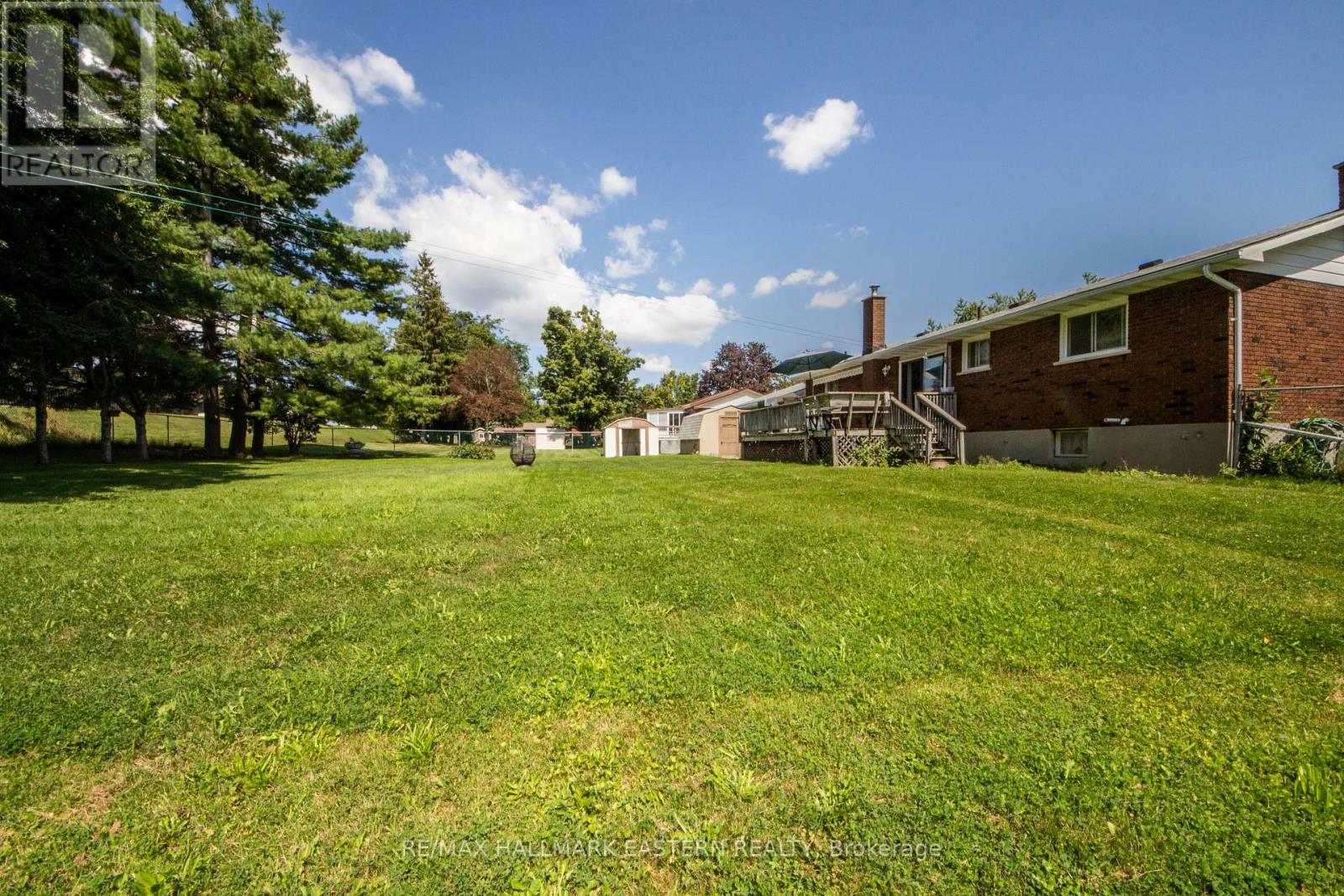 796 MAPLE DRIVE - 29