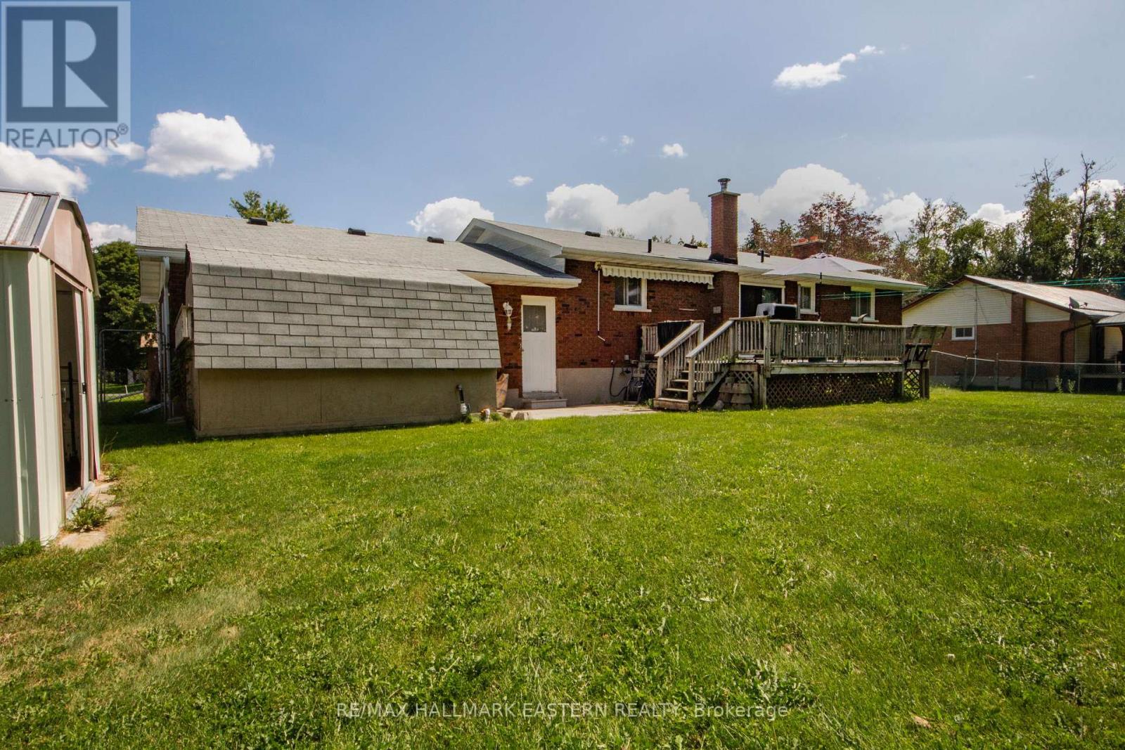 796 MAPLE DRIVE - 31