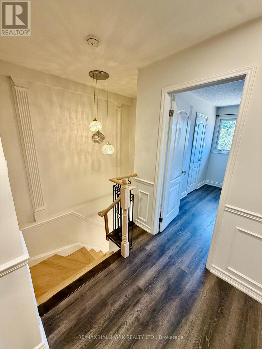 27 PUGSLEY AVENUE - 8