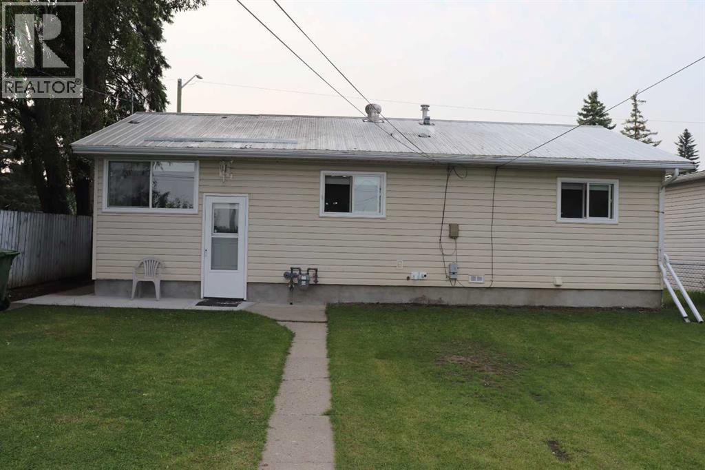 4227 5 Avenue - 2
