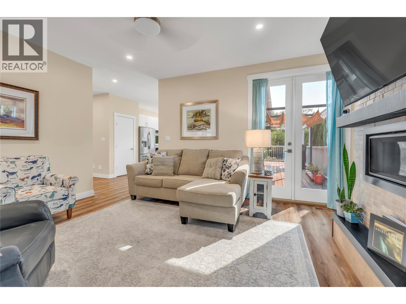 6753 Hillside Place - 6