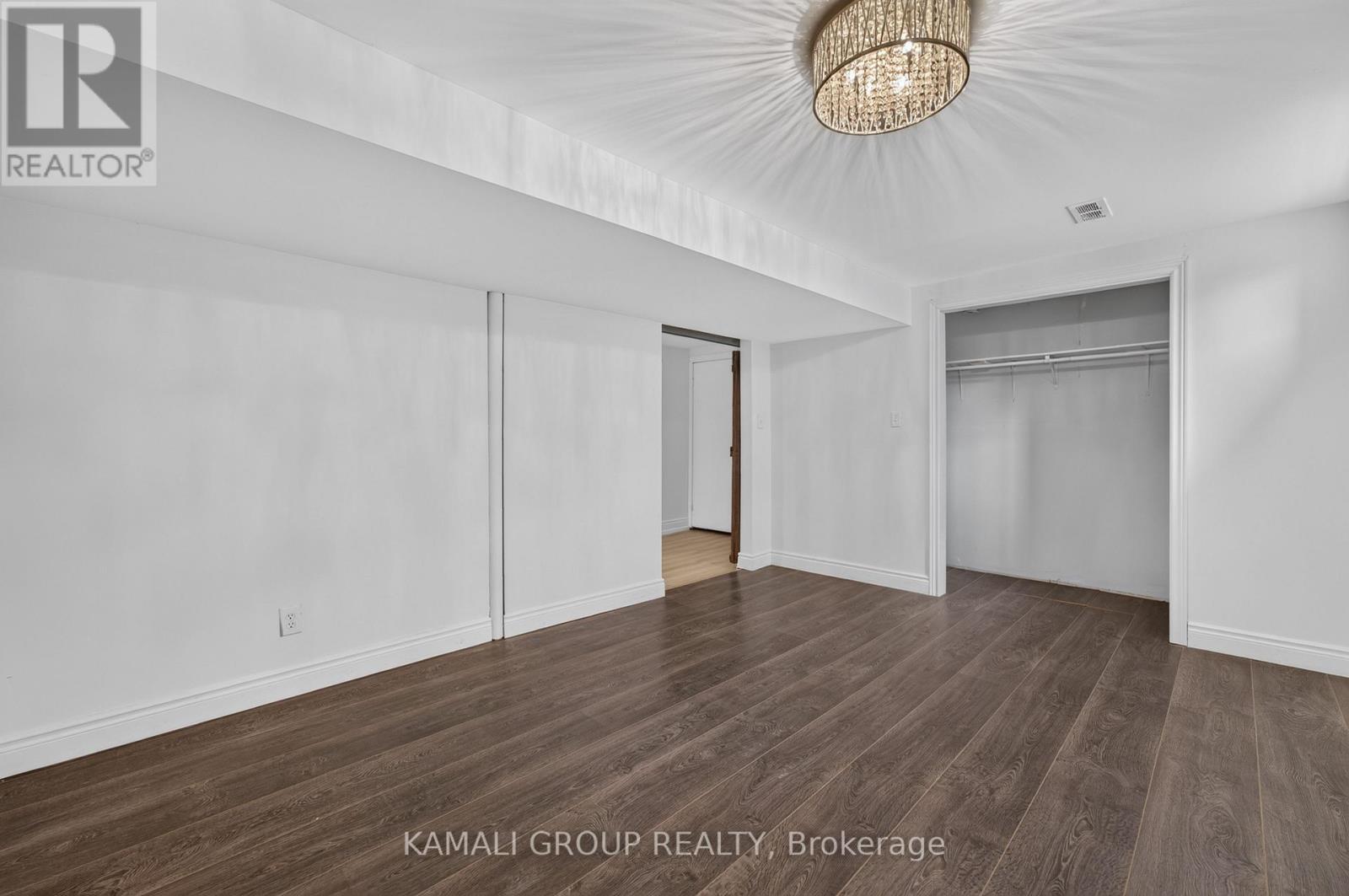 10 REBECCA COURT - 41