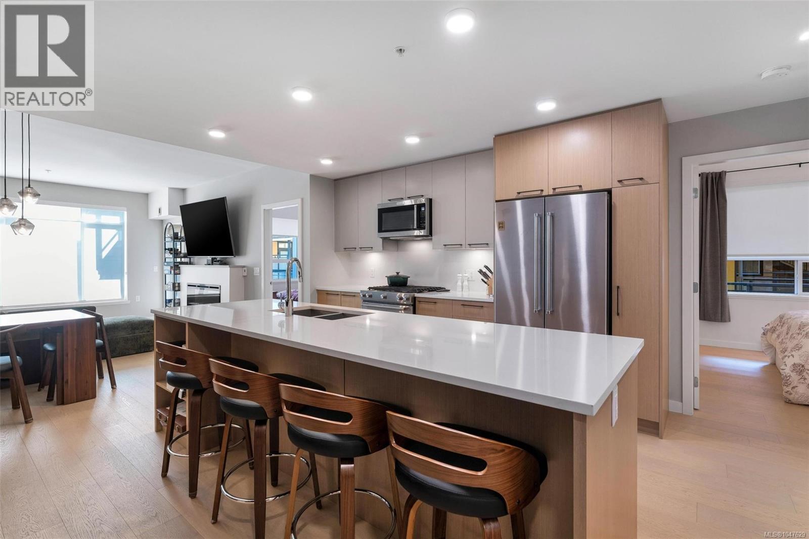 #303 9775 Fourth St - 11
