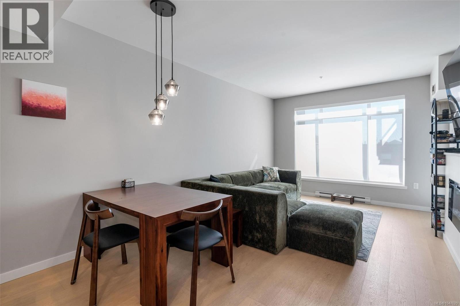 #303 9775 Fourth St - 13