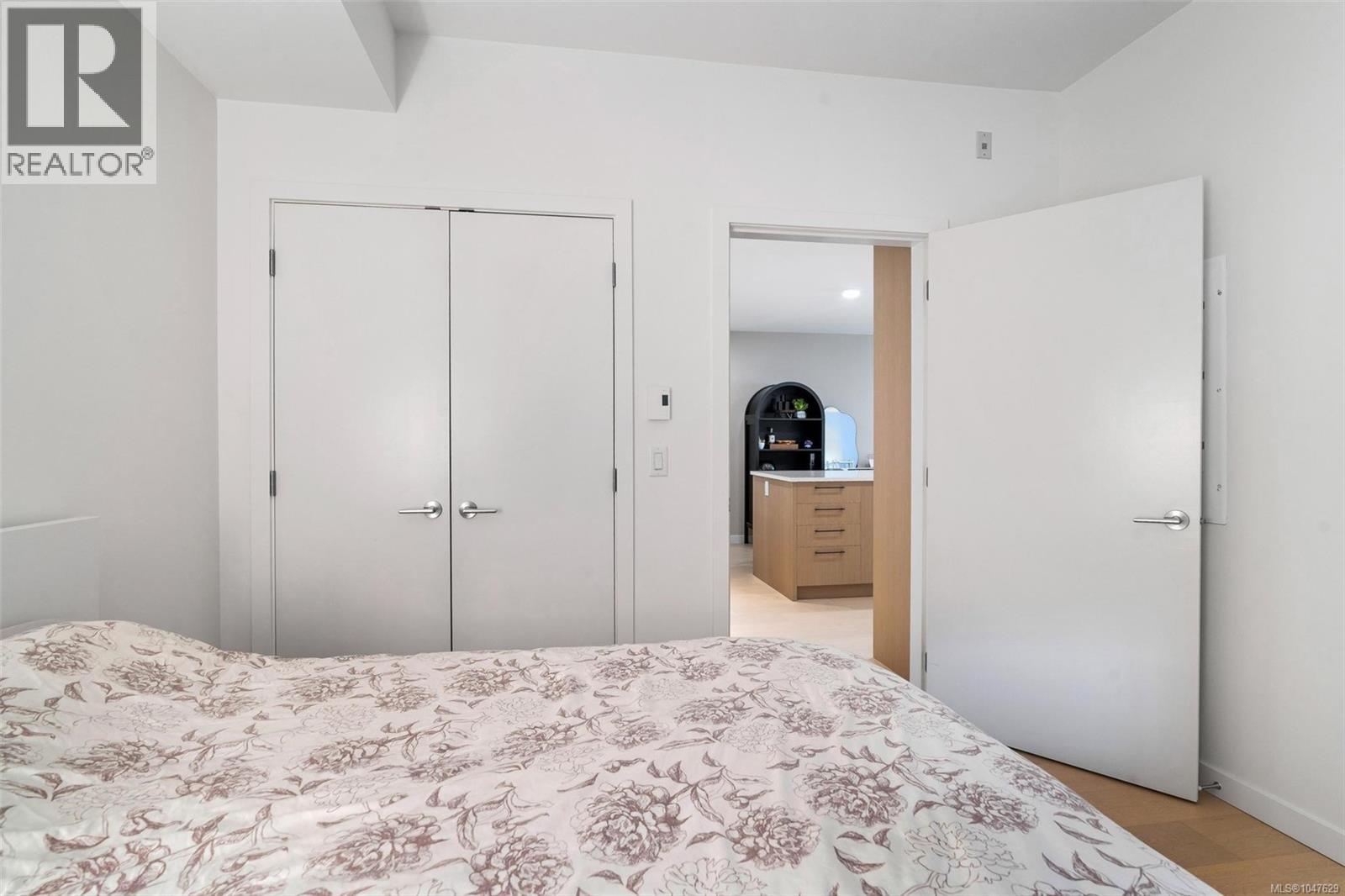 #303 9775 Fourth St - 21