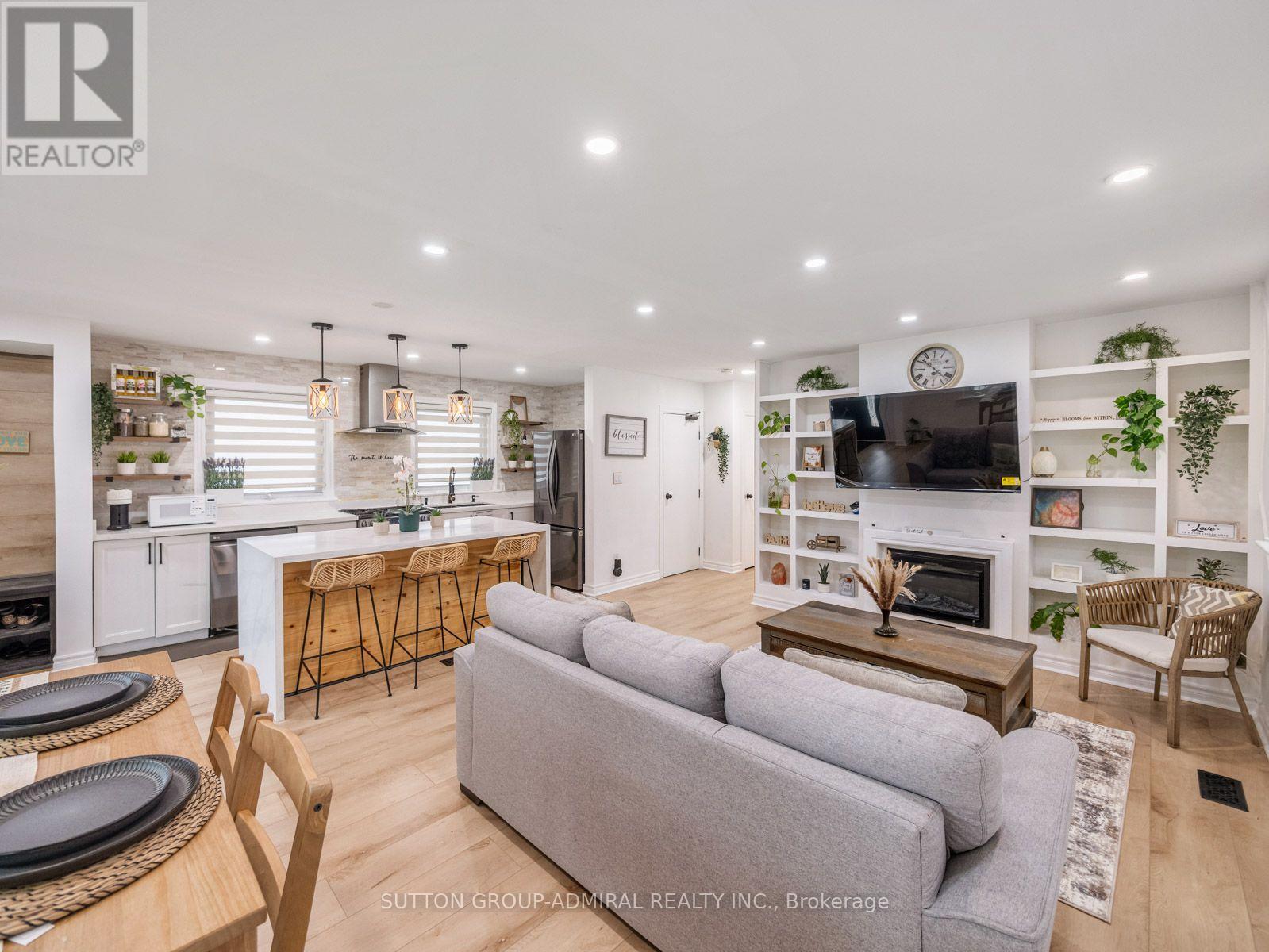 65 WOODBURY ROAD - Image 15