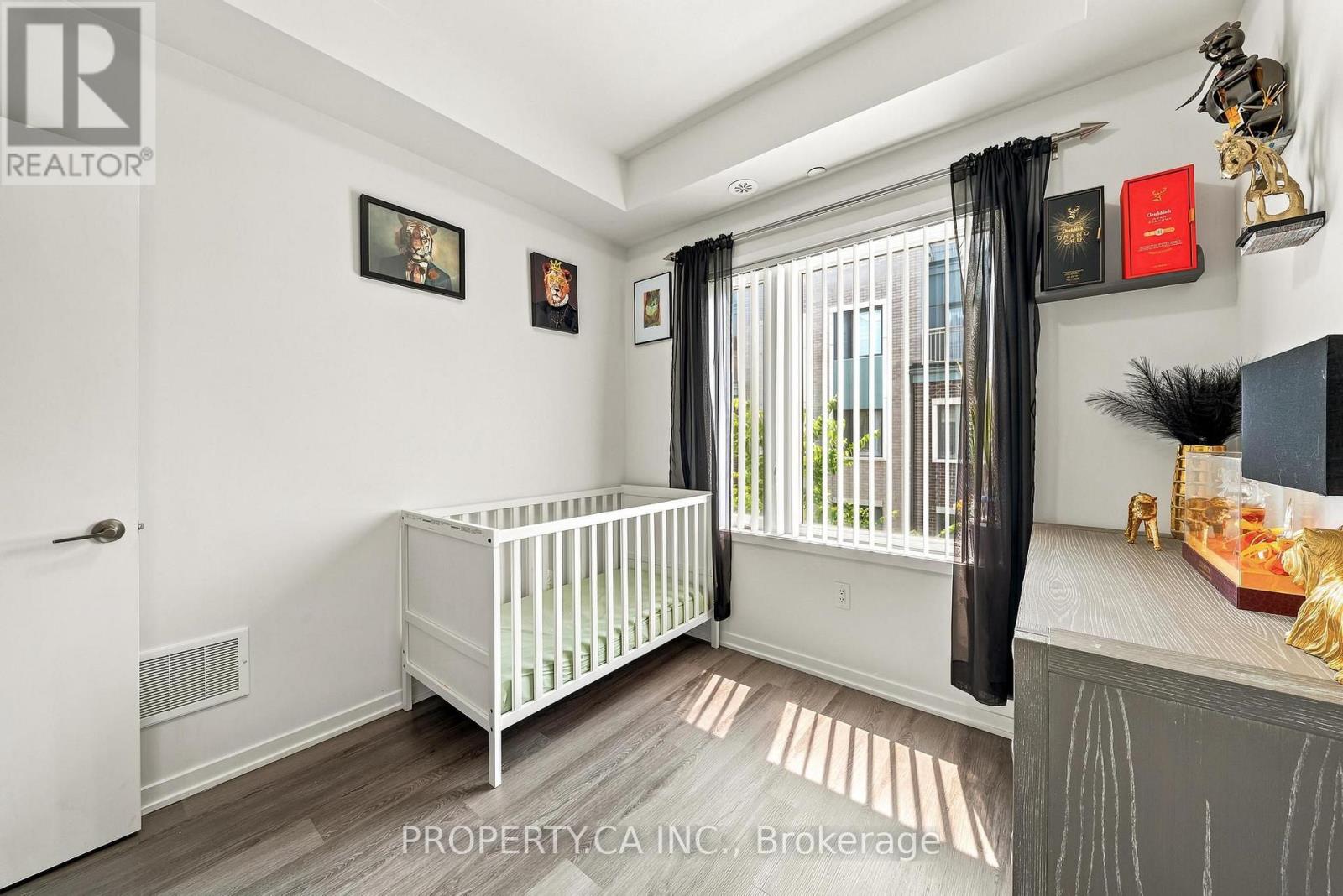 #86 20 WILLIAM JACKSON WAY - 28