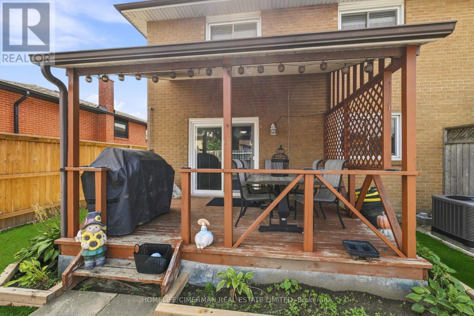 505 APPLEDORE CRESCENT - Image 45