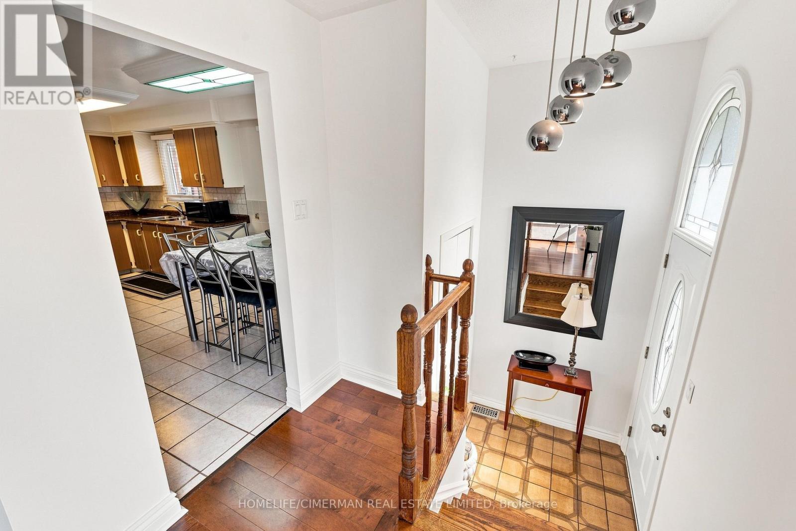 505 APPLEDORE CRESCENT - Image 8