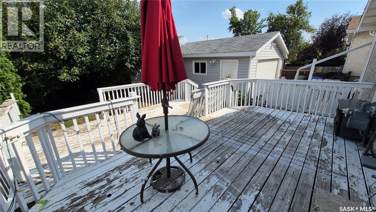 1715 Fleet STREET - Image 36