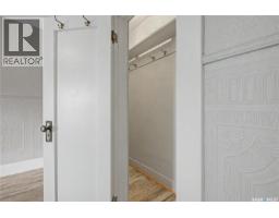 1037 Chestnut Avenue, Moose Jaw, SK S6H1A5 Photo 39