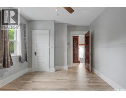 1037 Chestnut Avenue, Moose Jaw, SK S6H1A5 Photo 41