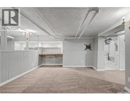 1037 Chestnut Avenue, Moose Jaw, SK S6H1A5 Photo 47