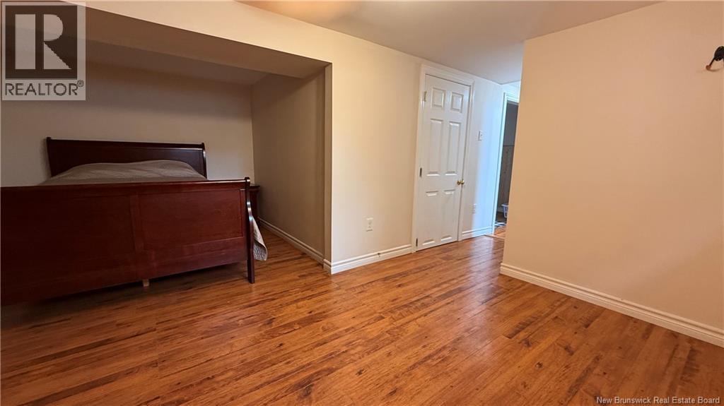 110 Tartan Street - 16