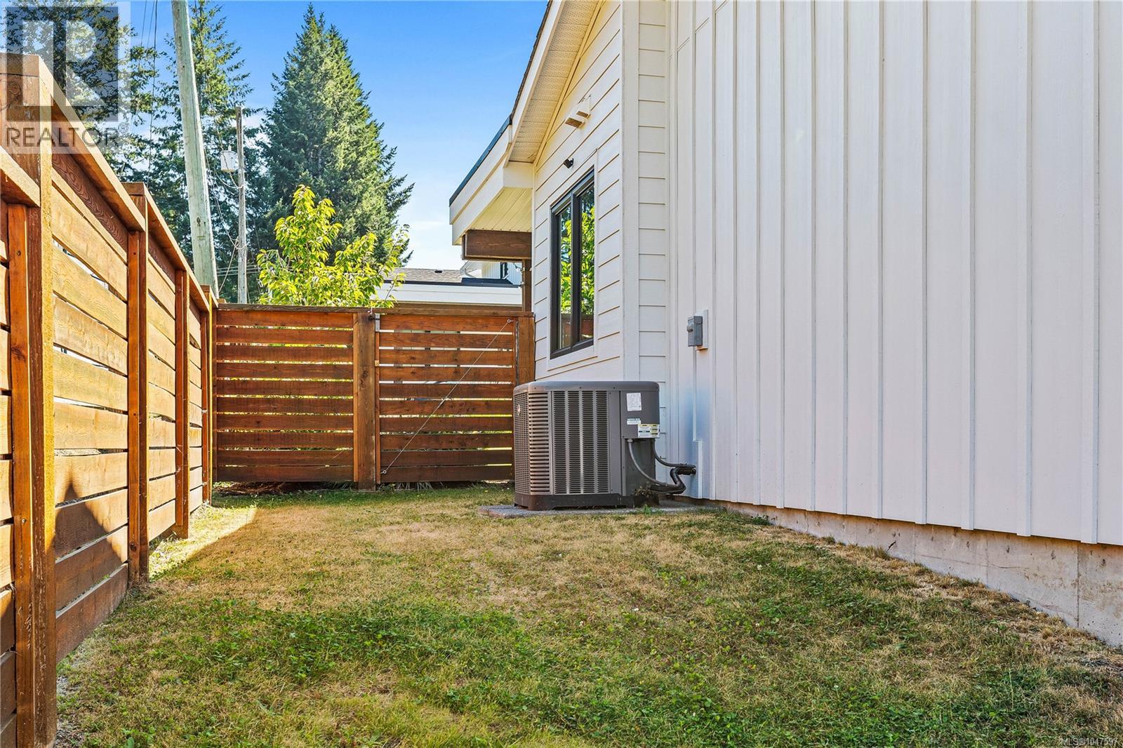 #7 1090 Evergreen Rd - 44