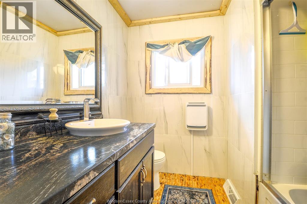 116 QUEENS AVENUE - 11