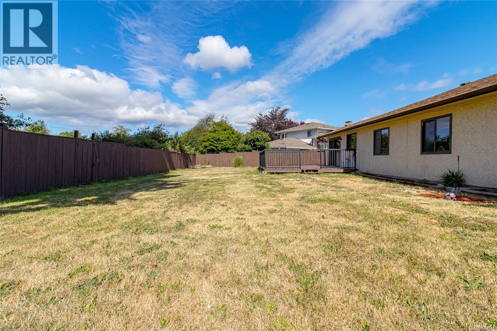 2827 Pickford Rd, Colwood