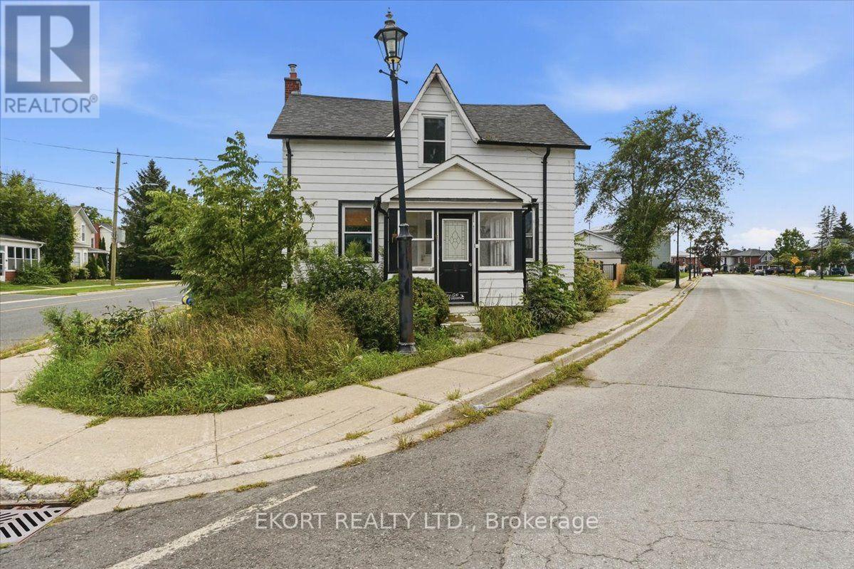 145 FRONT STREET N