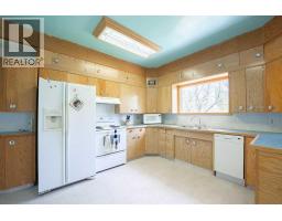 Kitchen - 5 4 Street, Champion, AB T0L0R0 Photo 6