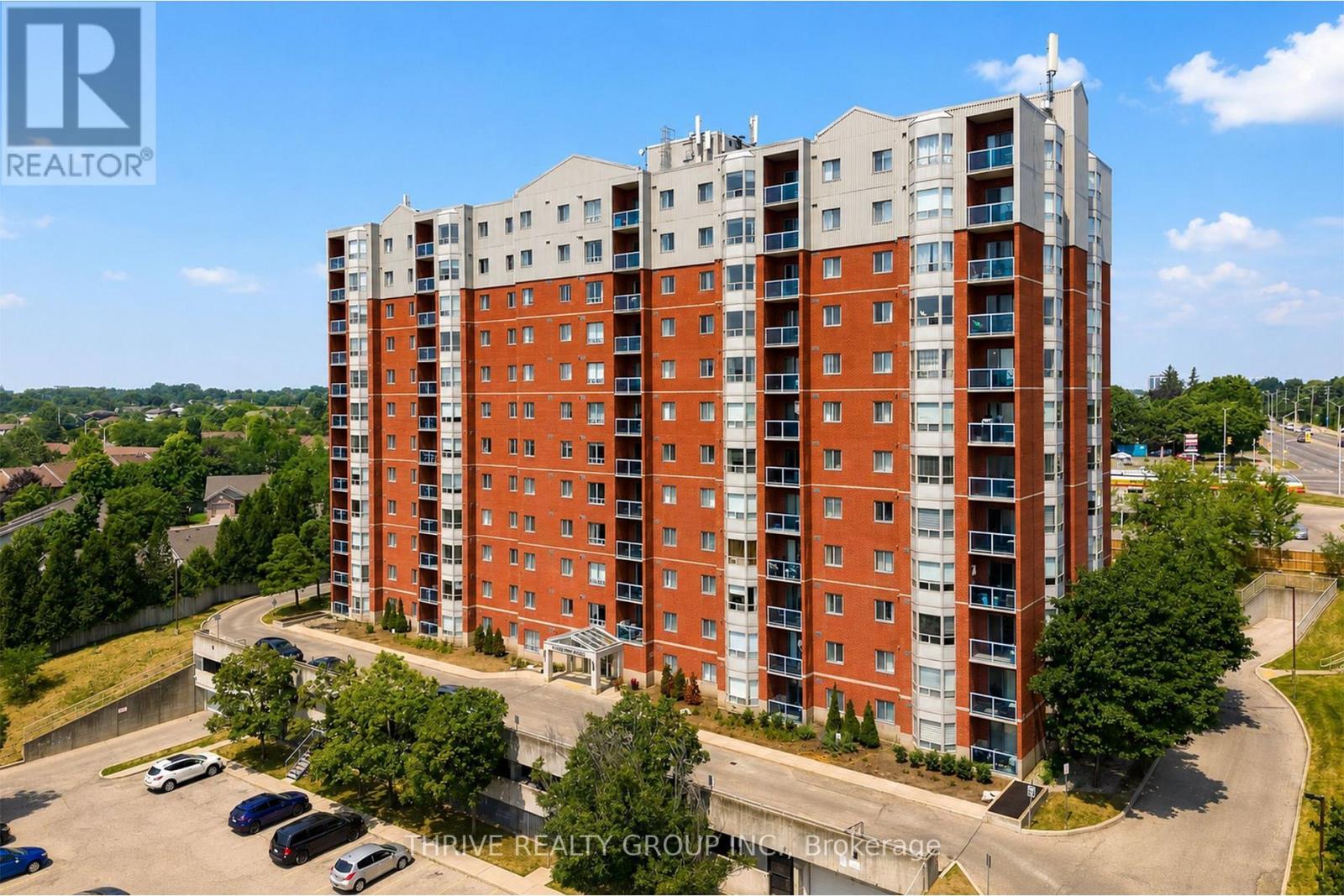 2 bedroom Single Family exterior, 410- 30 Chapman Court, London North (North I), Ontario