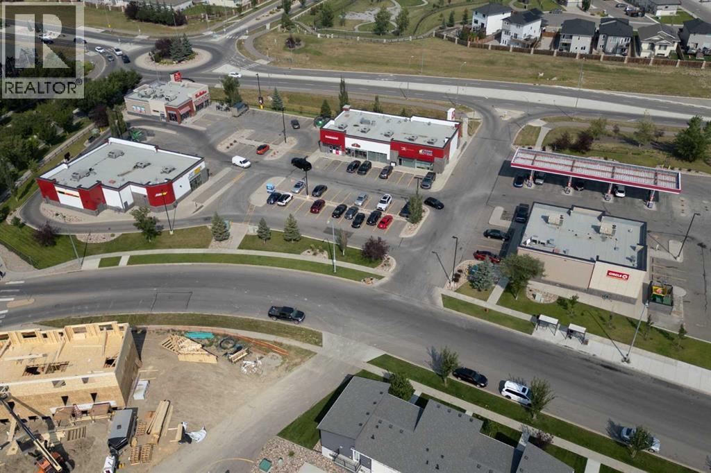 45 Mt Sundance Road W - Image 34