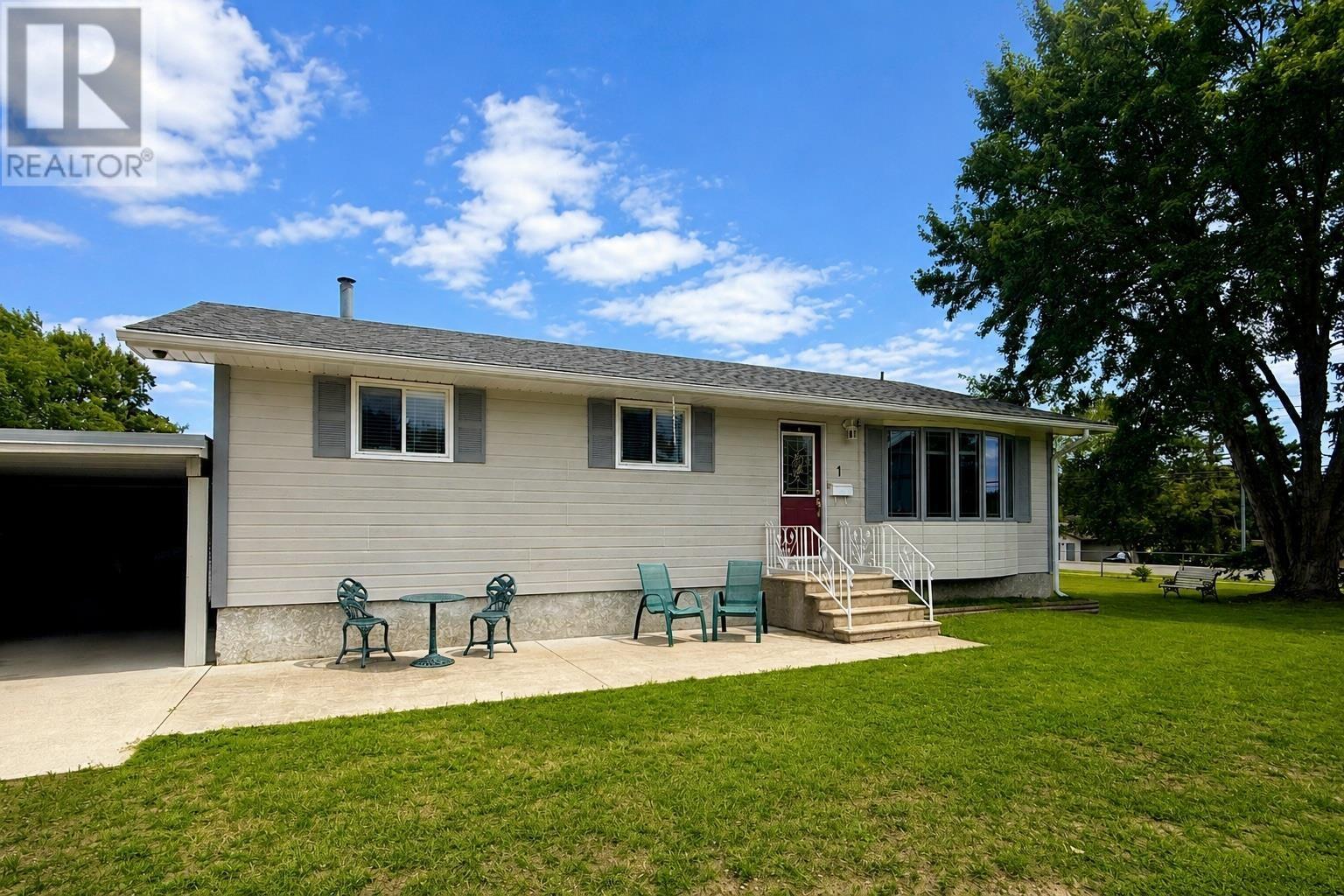 1 Kirkpatrick AVE - 1