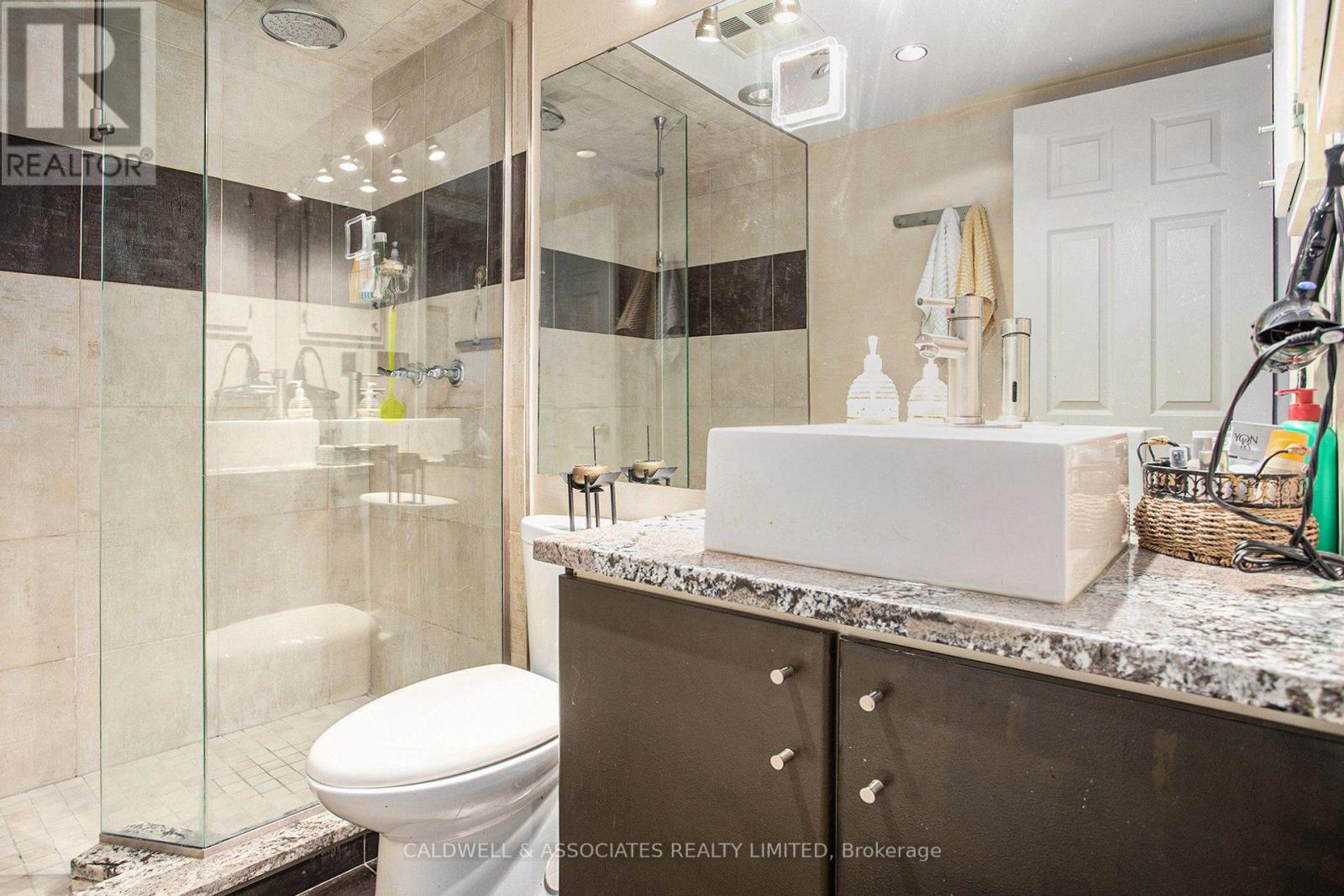 #104 15 MURRAY STREET - 26