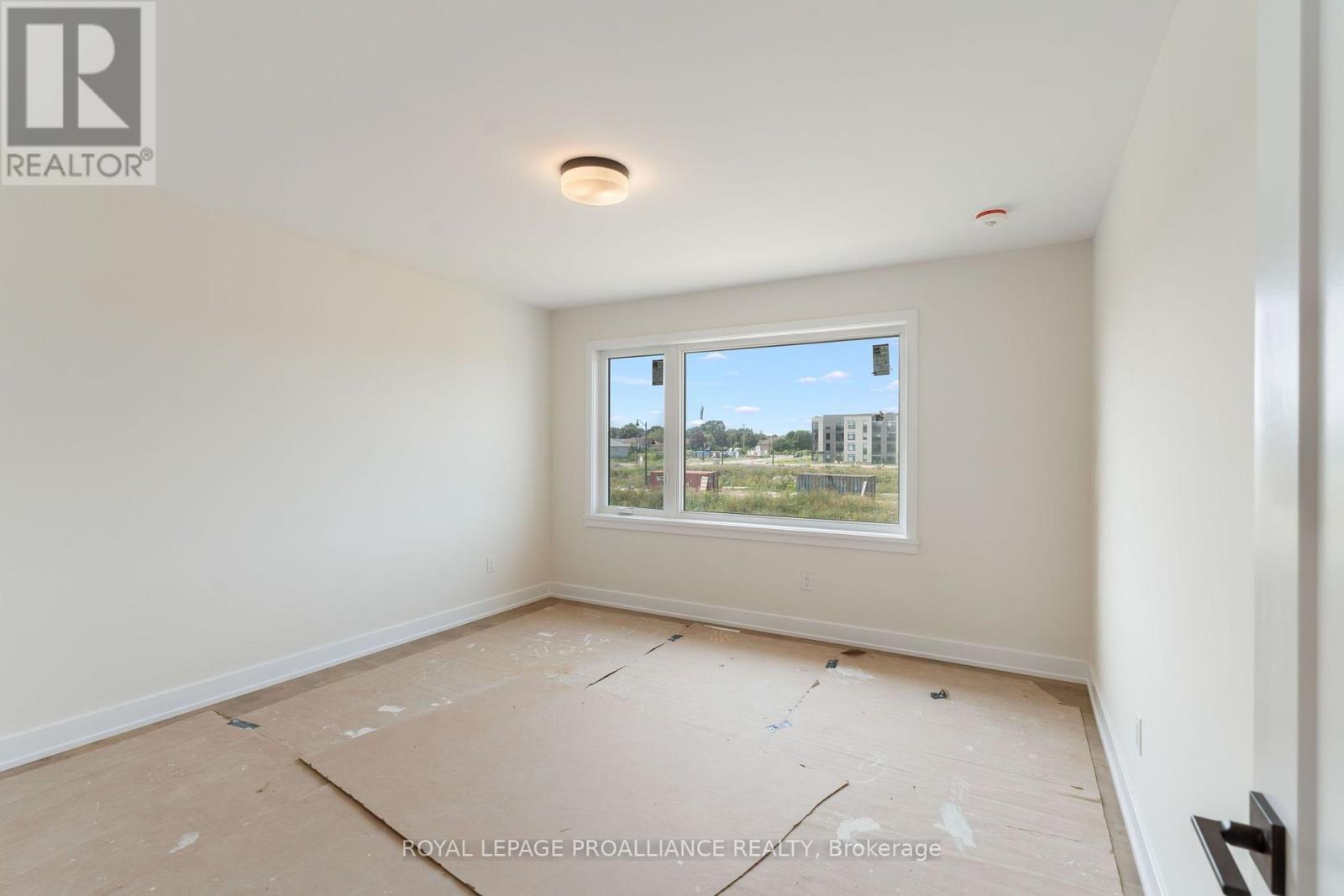 1024 MOORE STREET - Image 24