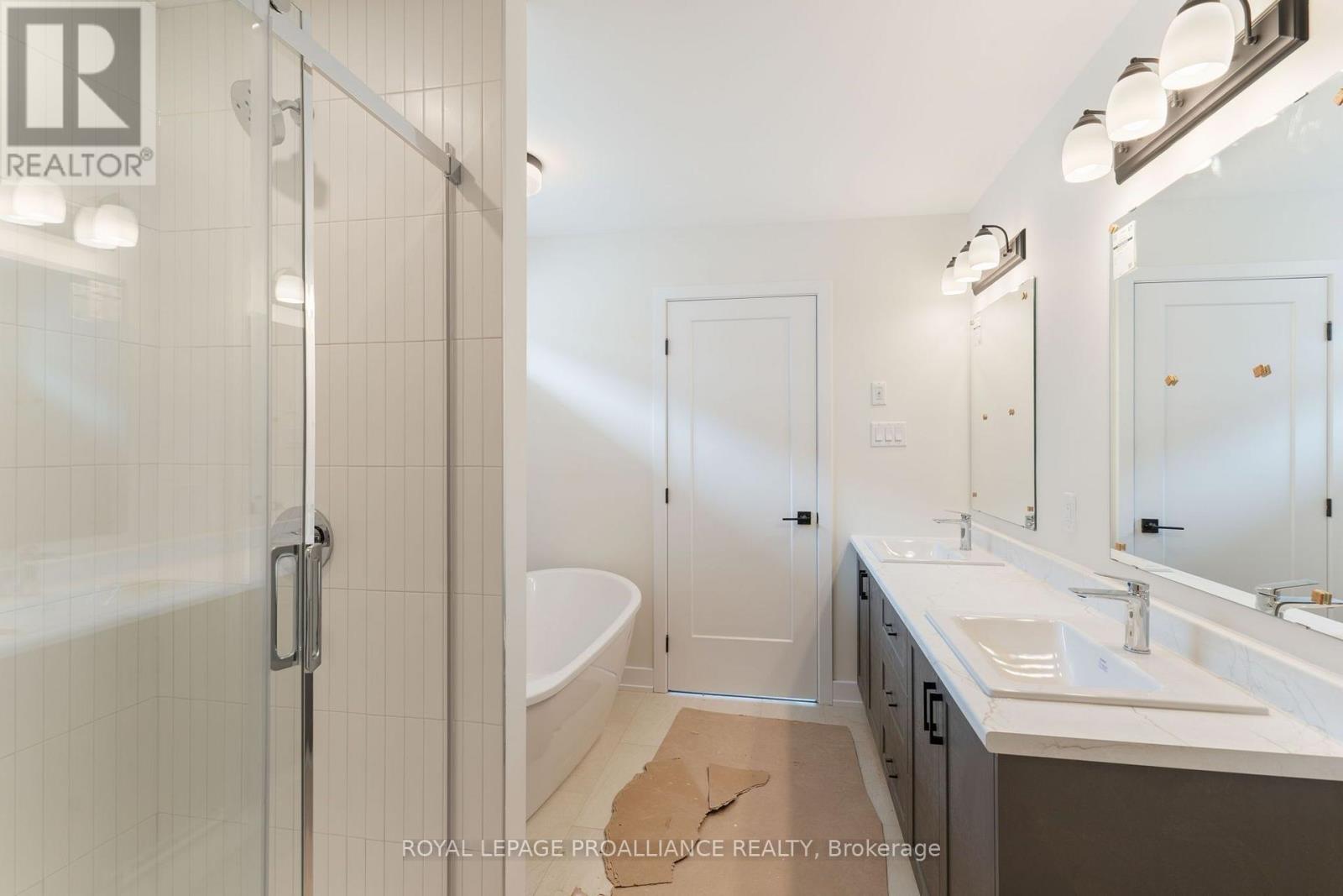 1024 MOORE STREET - Image 27