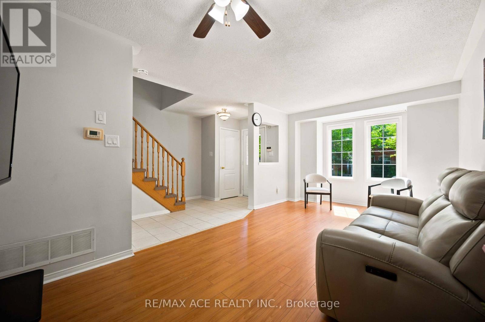 16 WHITE'S HILL AVENUE - Image 7
