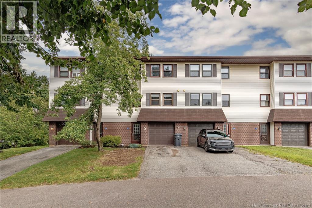 31 Shadowhill Court - 1