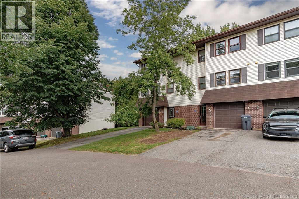 31 Shadowhill Court - 2