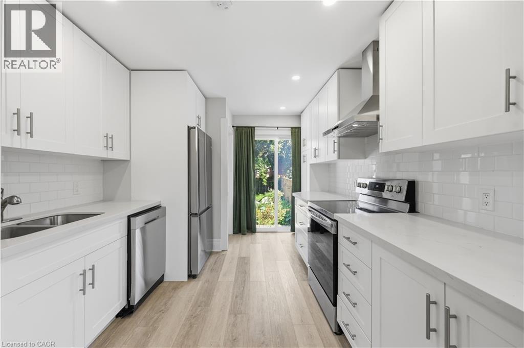 218 LAKE Street - Image 14