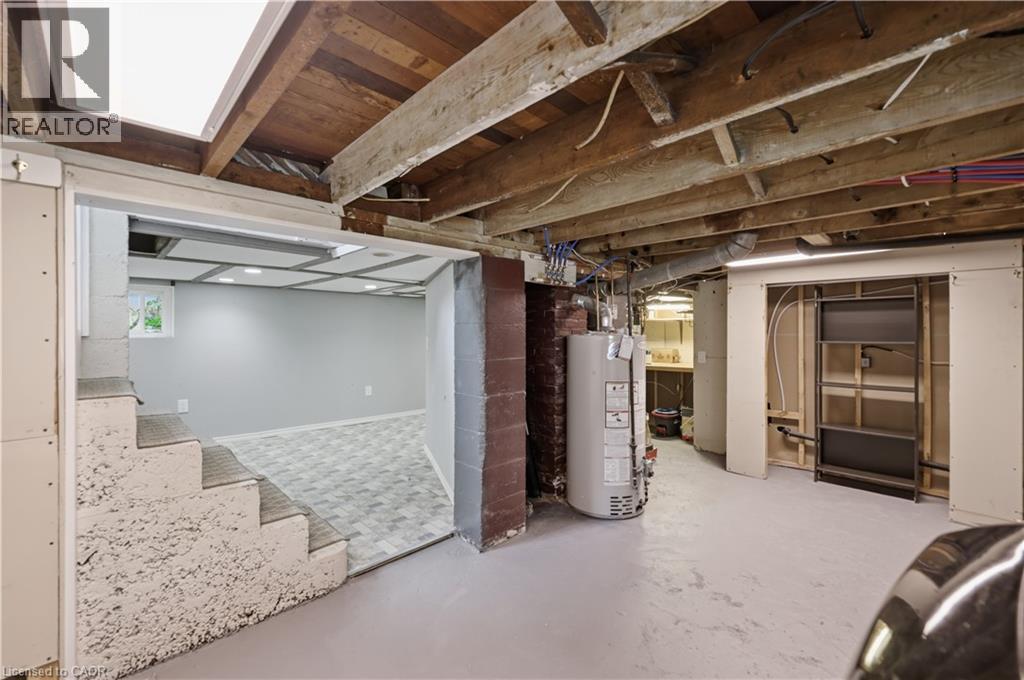 218 LAKE Street - Image 28