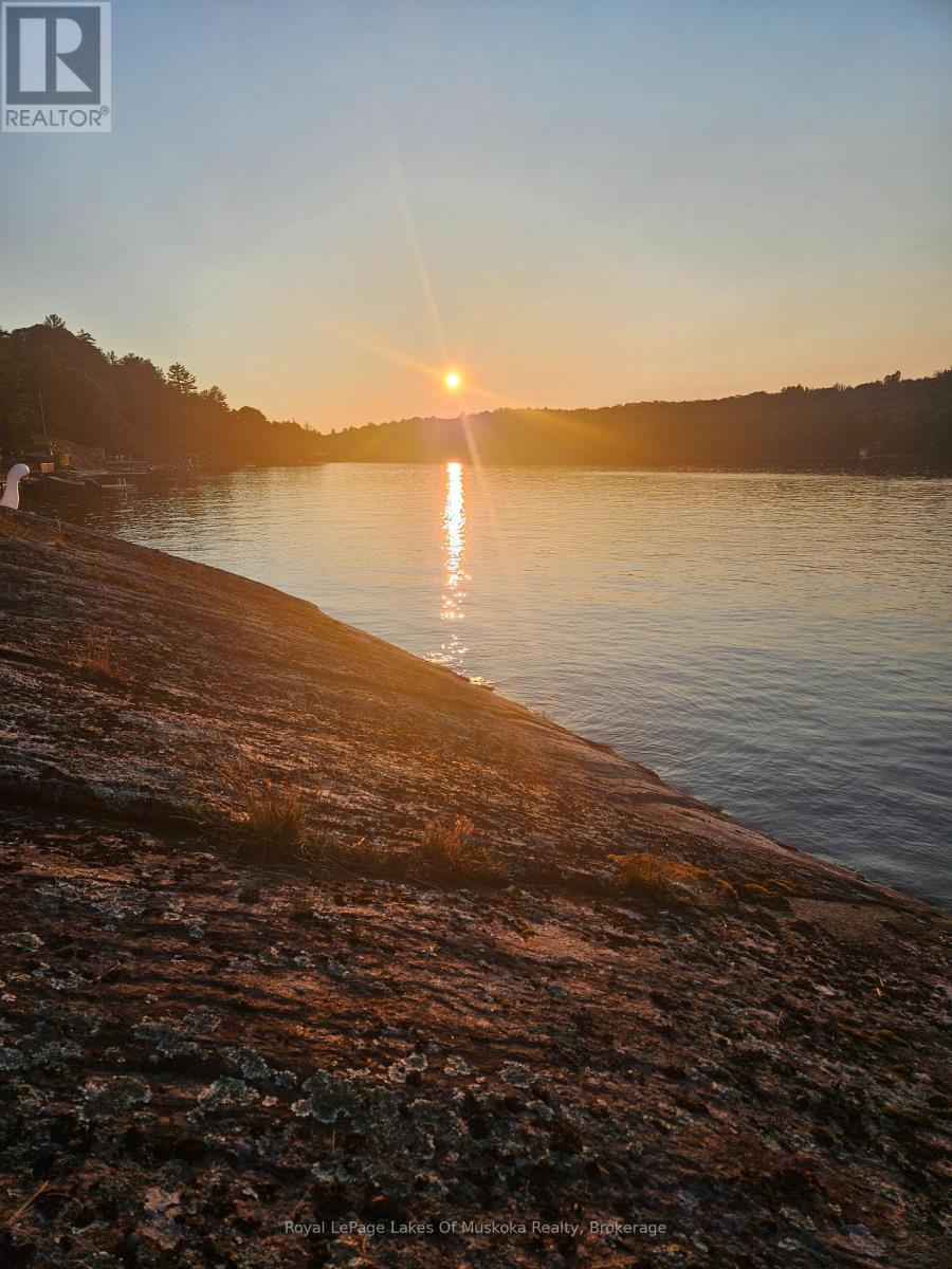 3102 TWELVE MILE BAY ROAD - Image 43