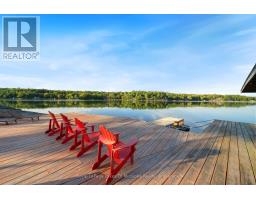 3102 Twelve Mile Bay Road, Georgian Bay, ON P0C1H0 Photo 11