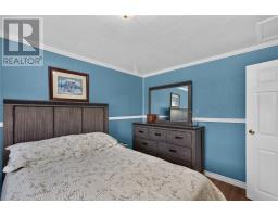 335 Main Street thumbnail 15