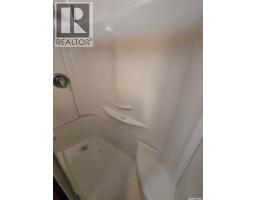 120 3rd Street W, Glenavon, SK S0G1Y0 Photo 52